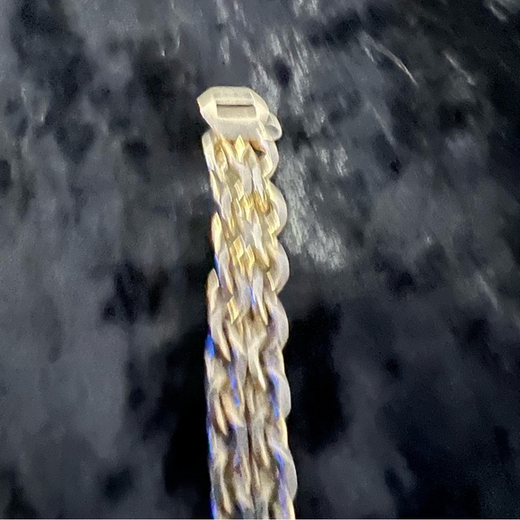 Vintage Chunky Double Chain Embossed Heart Bracelet - Picture 5 of 10